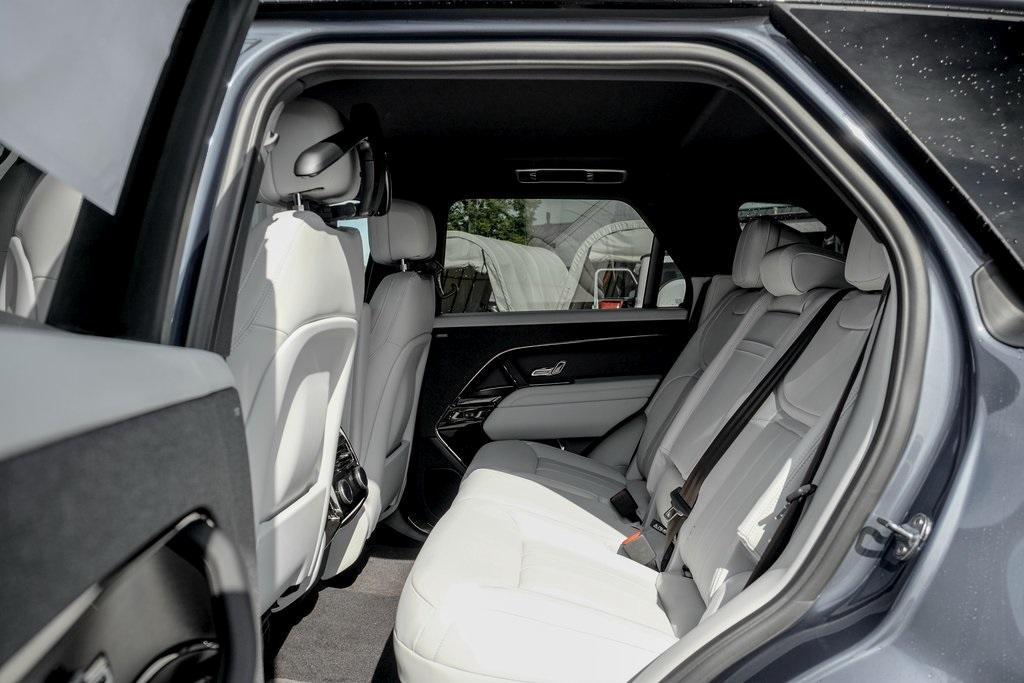 new 2025 Land Rover Range Rover Sport car, priced at $98,165