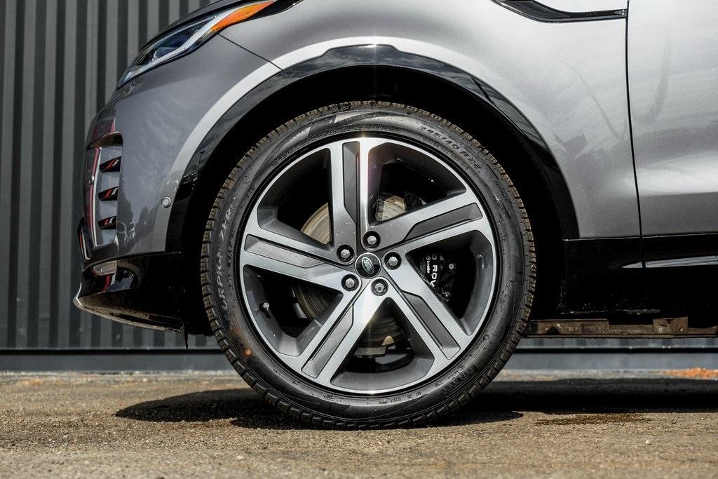 new 2025 Land Rover Discovery car, priced at $85,468