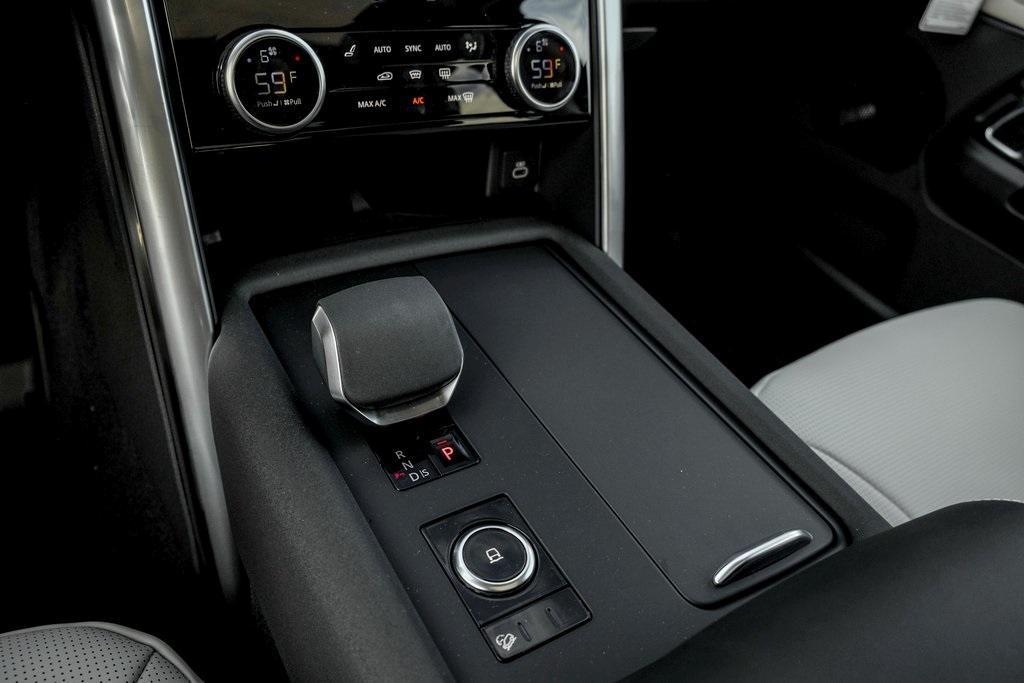 new 2025 Land Rover Discovery car, priced at $85,468