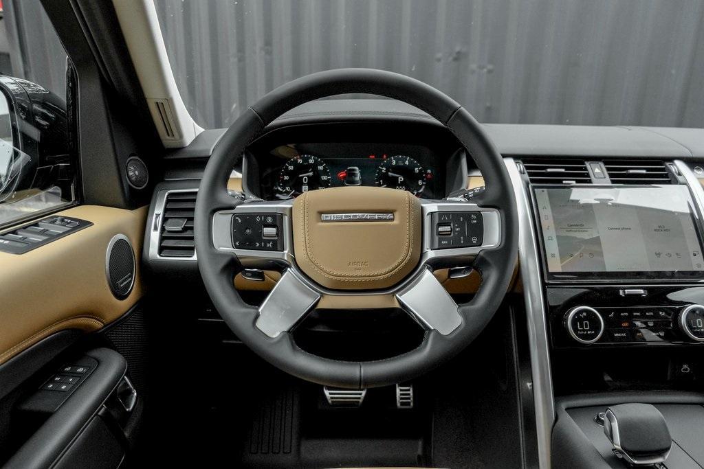new 2025 Land Rover Discovery car, priced at $83,978