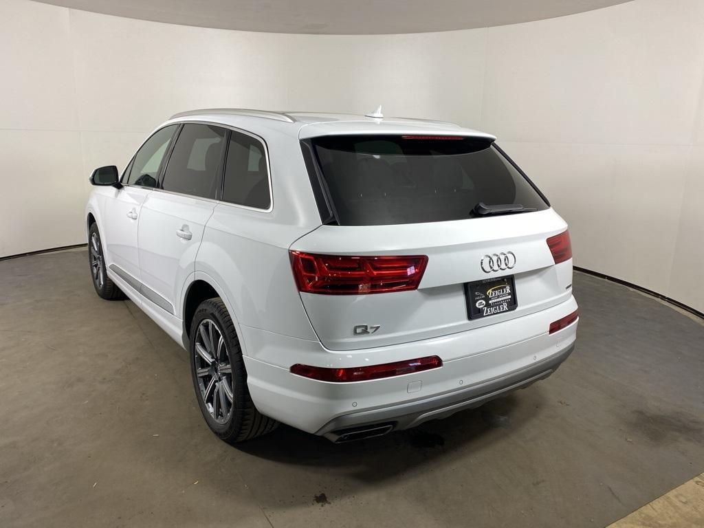used 2018 Audi Q7 car, priced at $21,329