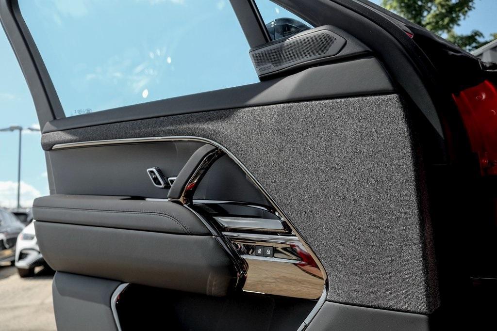 new 2025 Land Rover Range Rover Sport car, priced at $96,760