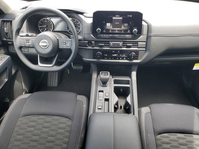 new 2025 Nissan Pathfinder car, priced at $38,450