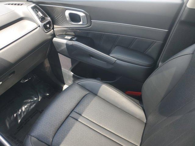 used 2023 Kia Sorento car, priced at $27,998