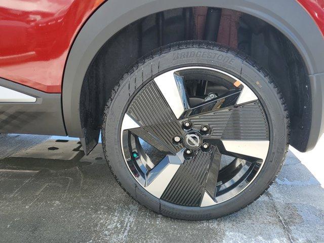 new 2025 Nissan Kicks car, priced at $26,990