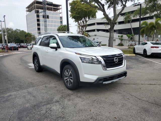 new 2025 Nissan Pathfinder car, priced at $41,826