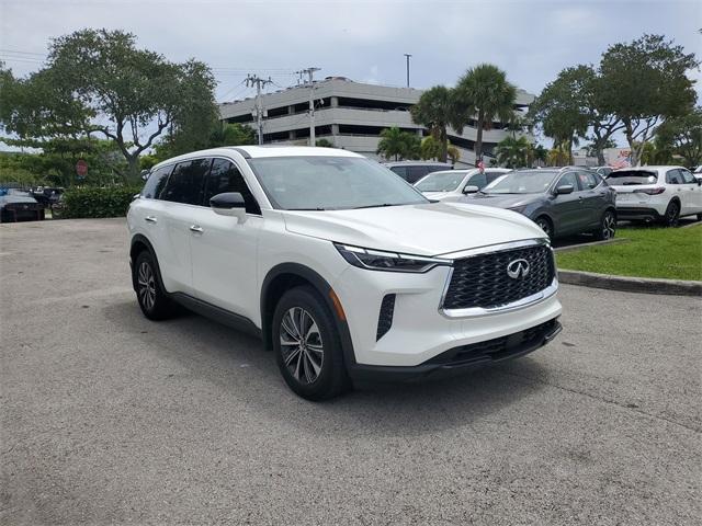 used 2025 INFINITI QX60 car, priced at $38,880