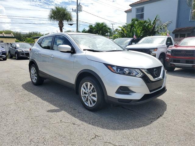 used 2021 Nissan Rogue Sport car, priced at $15,990