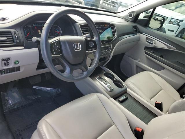 used 2022 Honda Pilot car, priced at $25,490