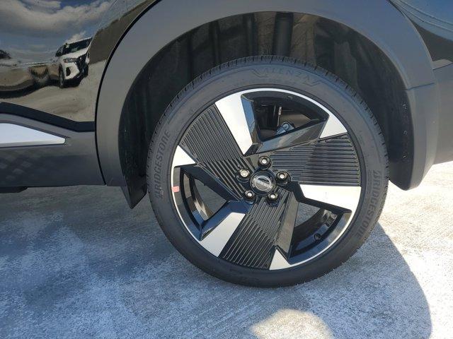 new 2025 Nissan Kicks car, priced at $27,363