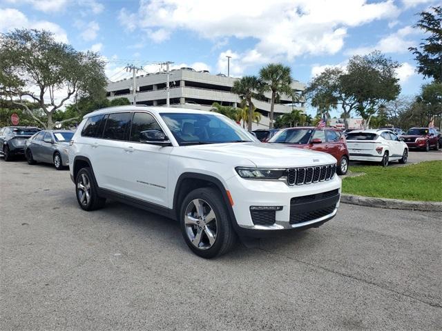 used 2022 Jeep Grand Cherokee L car, priced at $28,990