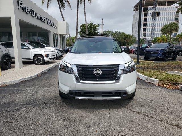 new 2025 Nissan Pathfinder car, priced at $49,196