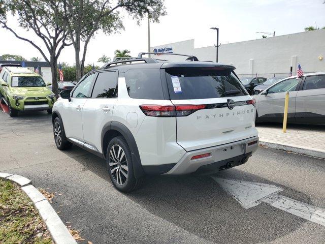 new 2025 Nissan Pathfinder car, priced at $49,196