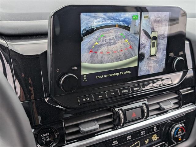 new 2025 Nissan Pathfinder car, priced at $33,990