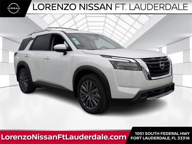 new 2025 Nissan Pathfinder car, priced at $33,990