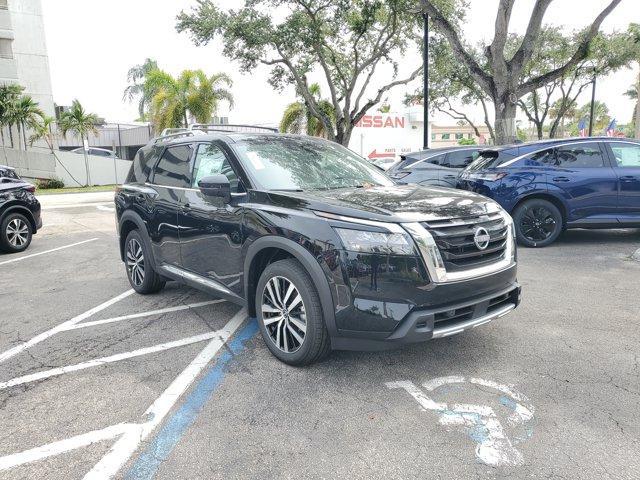 new 2025 Nissan Pathfinder car, priced at $47,824