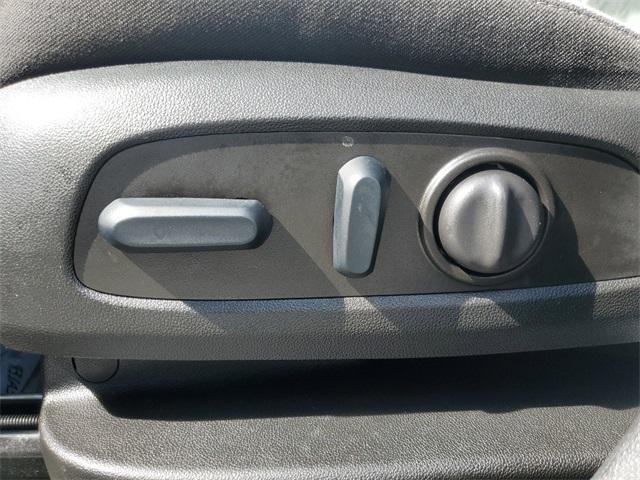 used 2023 Chevrolet Equinox car, priced at $19,997