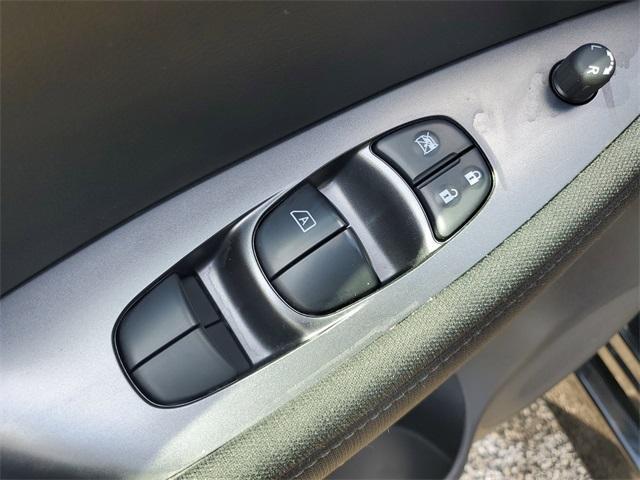 used 2022 Nissan Leaf car, priced at $12,990