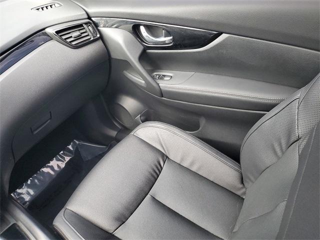 used 2021 Nissan Rogue Sport car, priced at $19,890