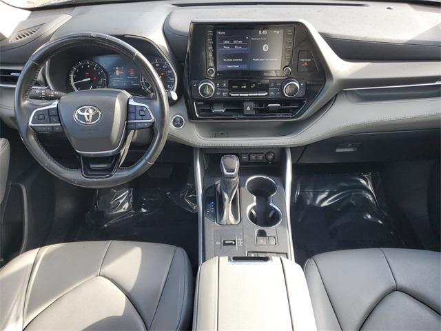 used 2021 Toyota Highlander car, priced at $21,997
