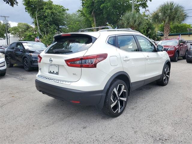 used 2022 Nissan Rogue Sport car, priced at $21,997