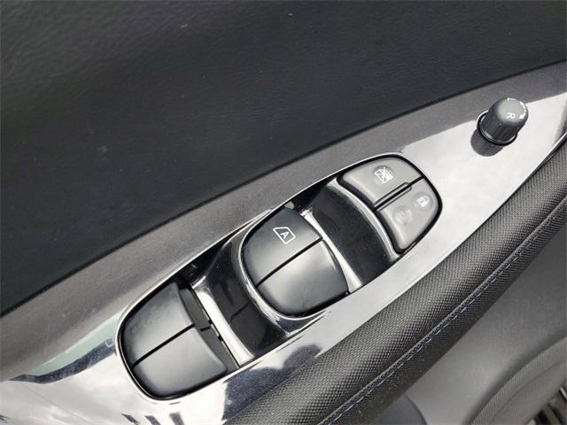 used 2021 Nissan Leaf car, priced at $10,490