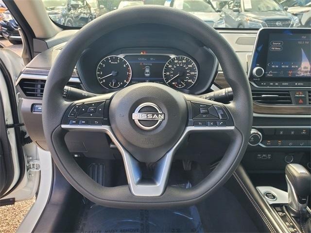 used 2023 Nissan Altima car, priced at $19,390