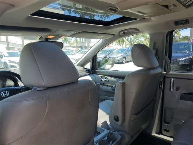 used 2014 Honda Odyssey car, priced at $8,990