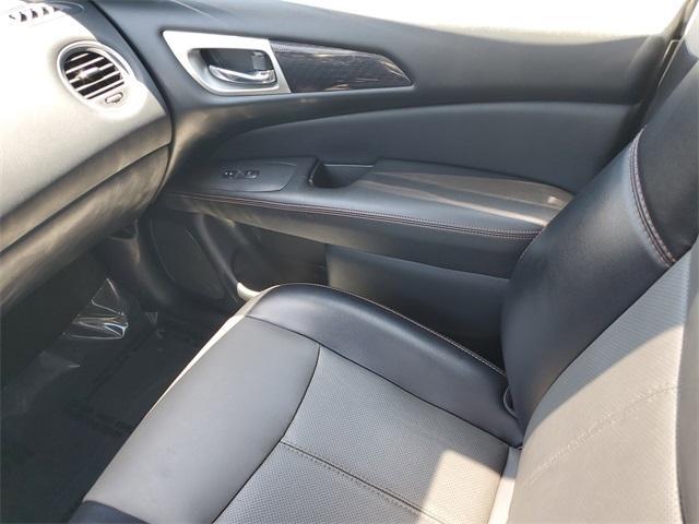 used 2020 Nissan Pathfinder car, priced at $19,890
