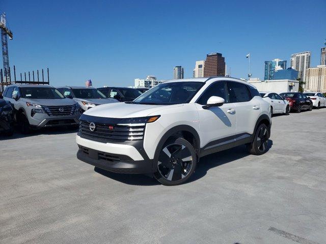 new 2025 Nissan Kicks car, priced at $29,249