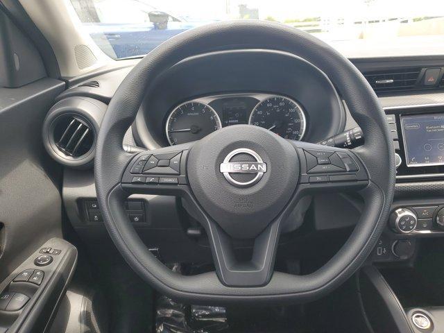 new 2025 Nissan Kicks Play car, priced at $22,857