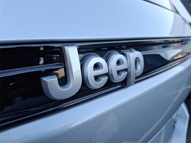 new 2024 Jeep Grand Cherokee car, priced at $52,810