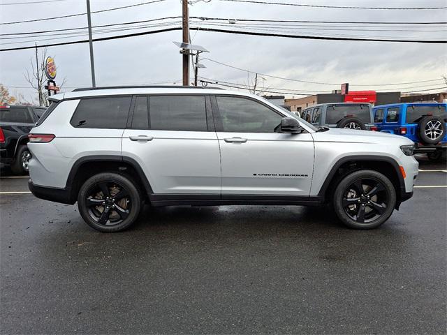 used 2022 Jeep Grand Cherokee L car, priced at $33,892