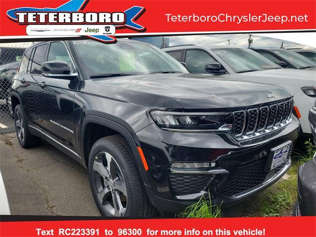 new 2024 Jeep Grand Cherokee car, priced at $55,435