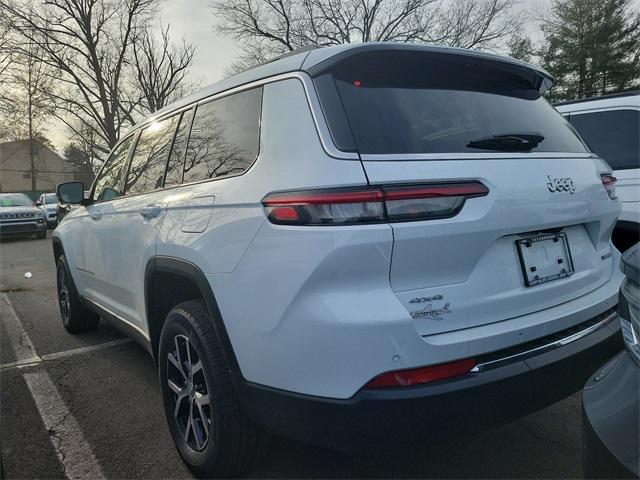 new 2024 Jeep Grand Cherokee L car, priced at $58,565