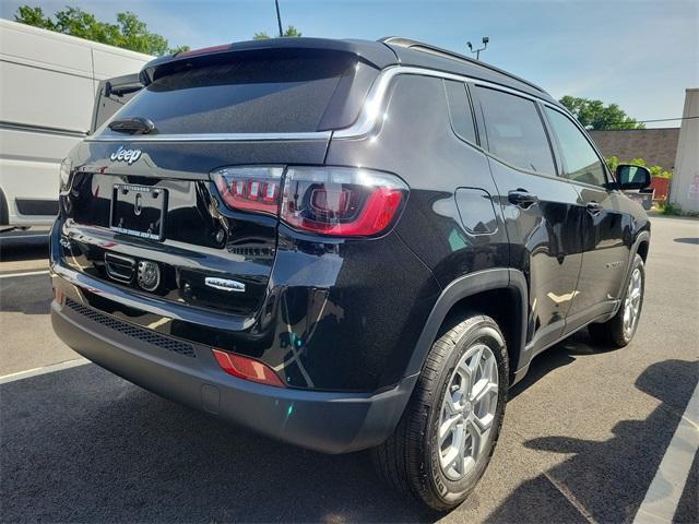 new 2024 Jeep Compass car, priced at $33,360