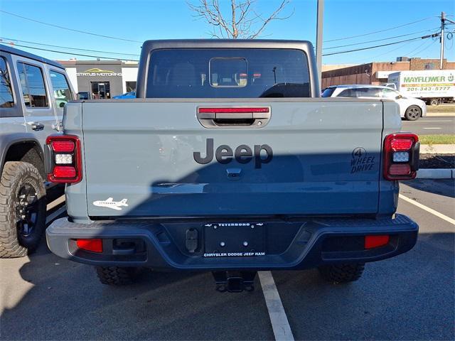 new 2024 Jeep Gladiator car, priced at $52,790