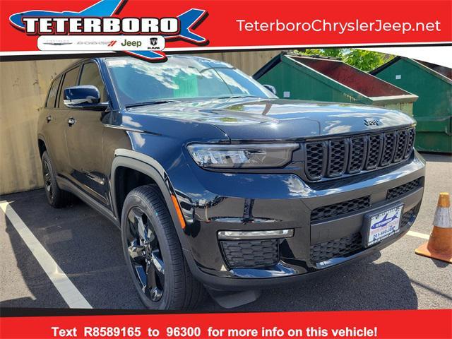 new 2024 Jeep Grand Cherokee L car, priced at $57,635