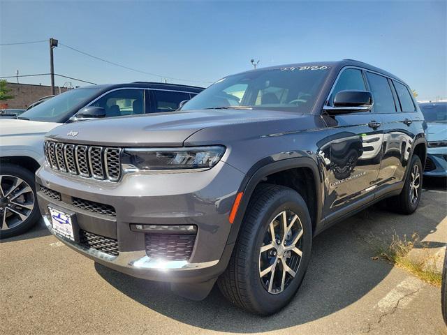 new 2024 Jeep Grand Cherokee L car, priced at $54,910