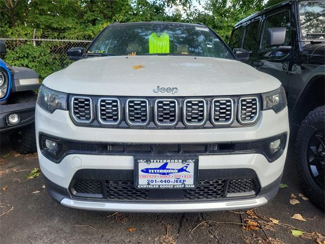 new 2024 Jeep Compass car, priced at $38,615