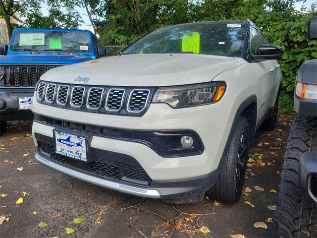 new 2024 Jeep Compass car, priced at $38,615