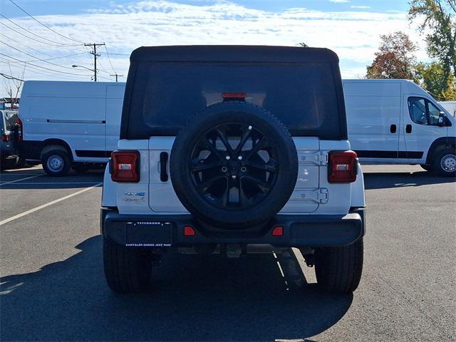 used 2021 Jeep Wrangler Unlimited car, priced at $25,917