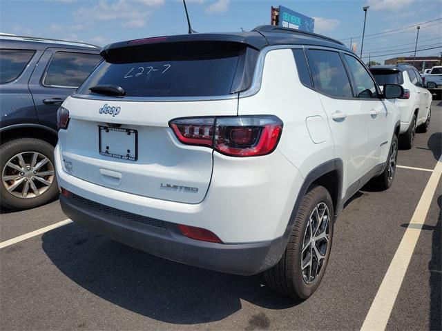 new 2024 Jeep Compass car, priced at $38,615