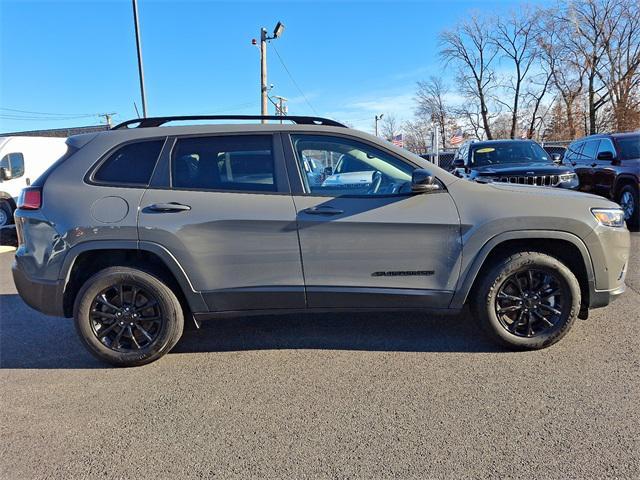 used 2023 Jeep Cherokee car, priced at $23,996