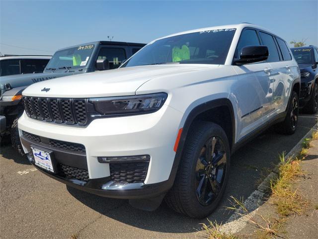 new 2024 Jeep Grand Cherokee L car, priced at $57,040