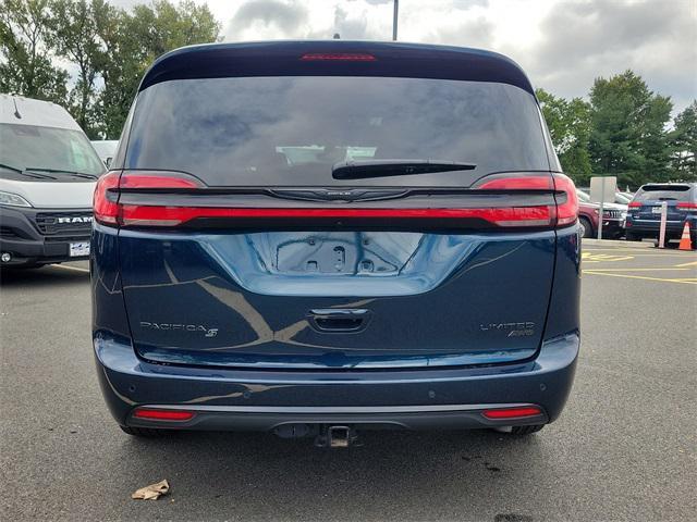 used 2023 Chrysler Pacifica car, priced at $45,042