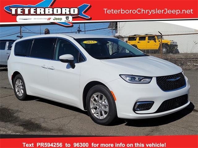 used 2023 Chrysler Pacifica car, priced at $32,210
