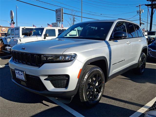 new 2025 Jeep Grand Cherokee car, priced at $46,530