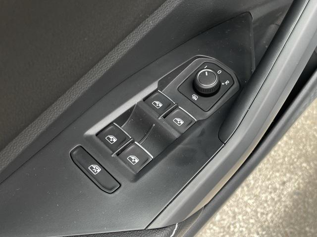 new 2025 Volkswagen Jetta car, priced at $23,524