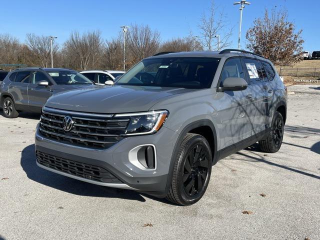 new 2025 Volkswagen Atlas car, priced at $45,443